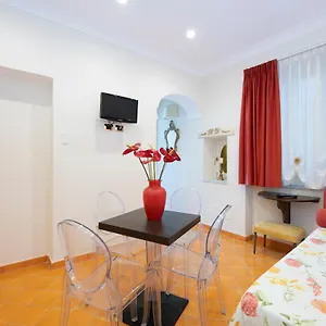 ** Guest house Old Square & Italy